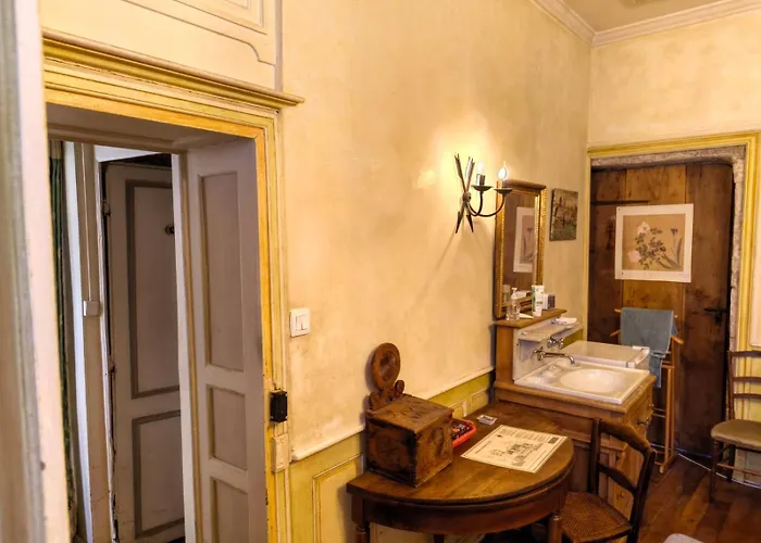 Maison Romane 1136